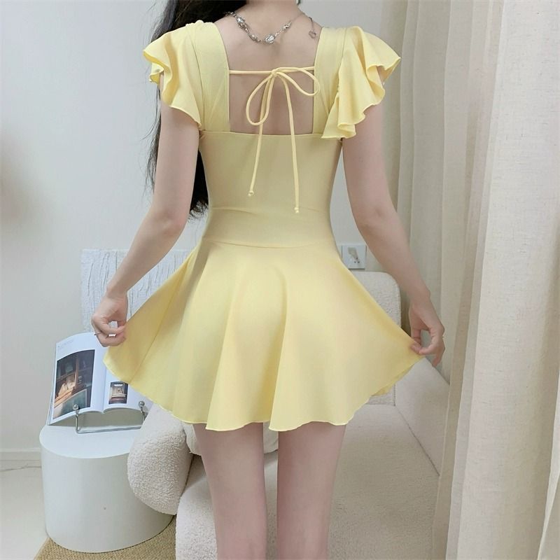 Traje de baño de manga corta c - Spa&Wellness Earth City Шелепиха reseña y precio